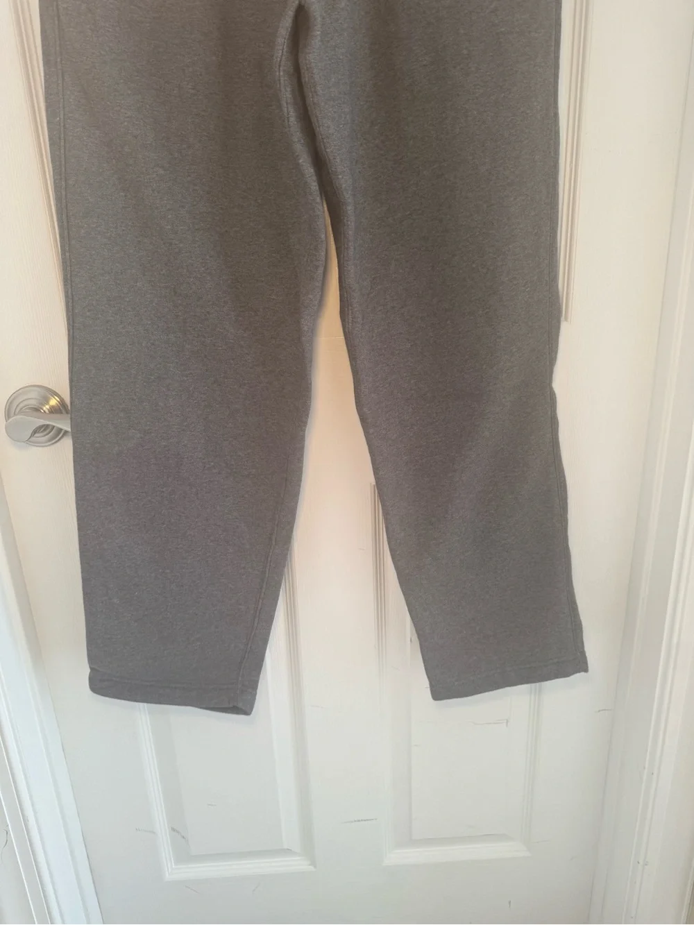 Nike Men’s Charcoal Gray Fleece Open Hem Sweatpants Size M